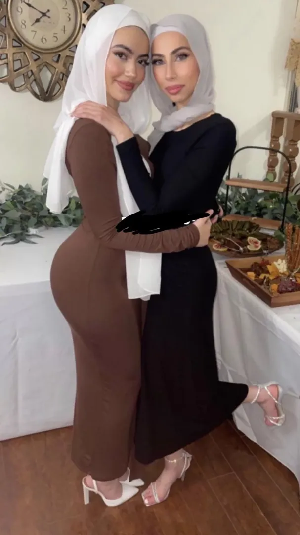 Hijabis