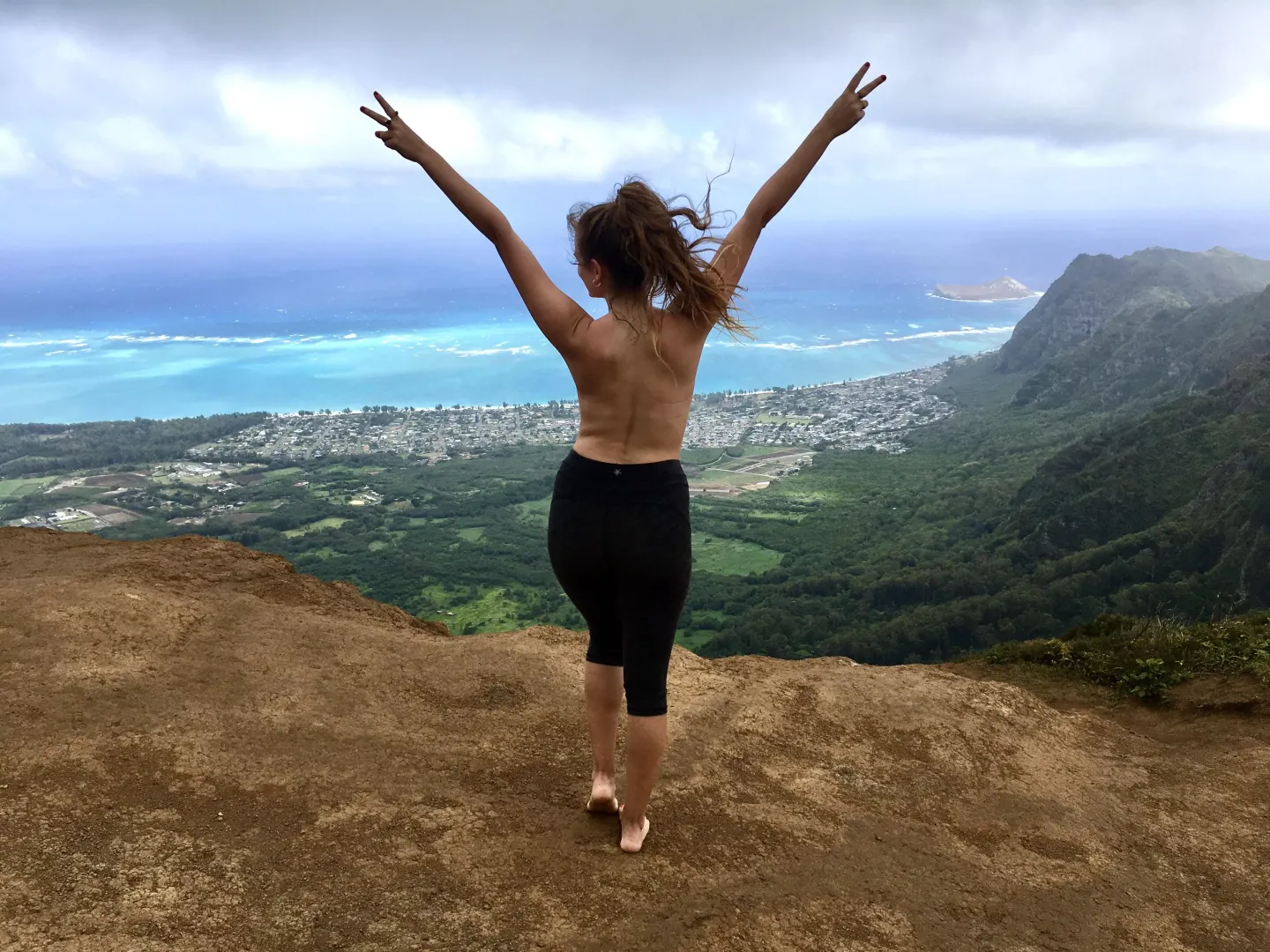 Hiking flash😜