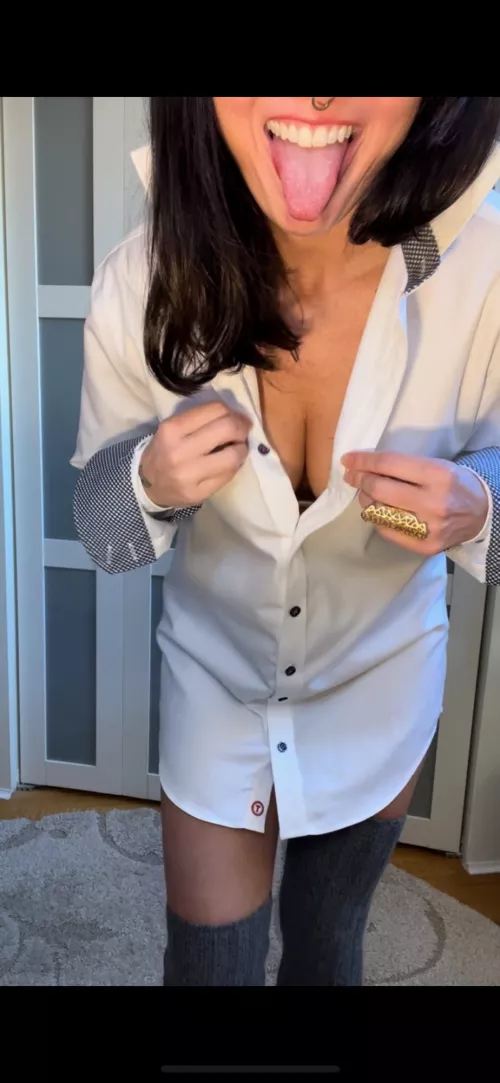 His blouse looks good on me… (f45)