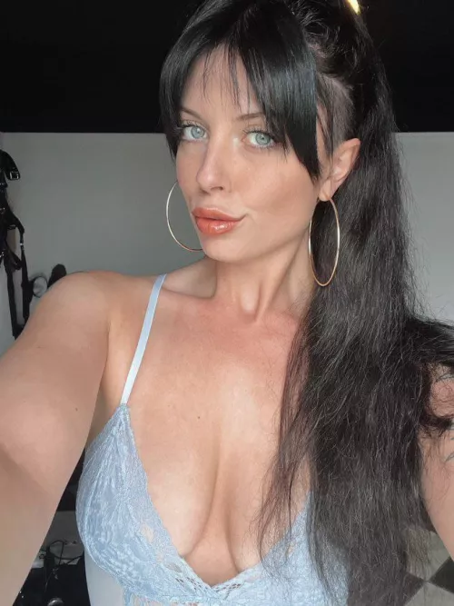 Hit an arrow for some humiliation task😈