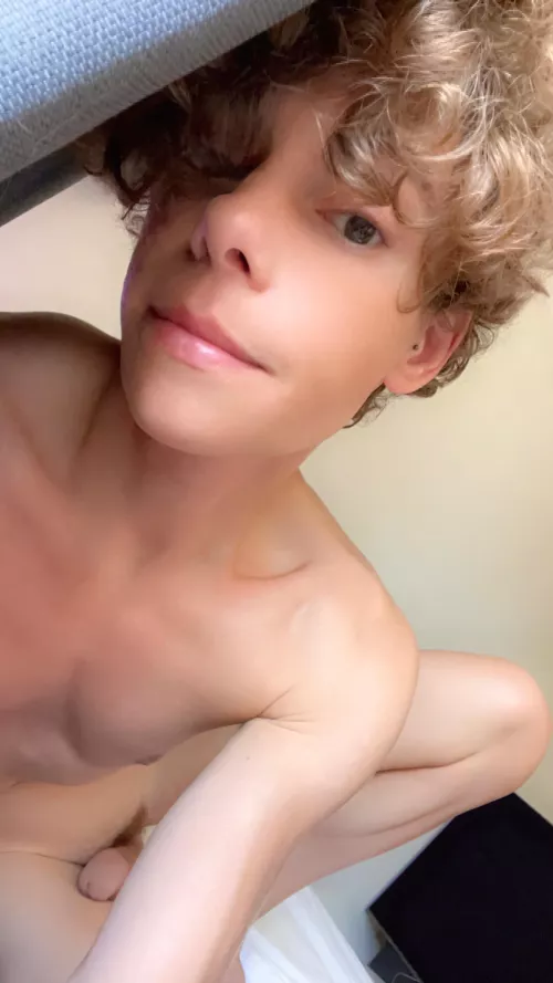 HiThere🤭.! [20]