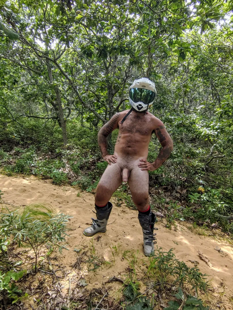 Hitting the rtails htis weekend. Hope you find me....but make it a surprise