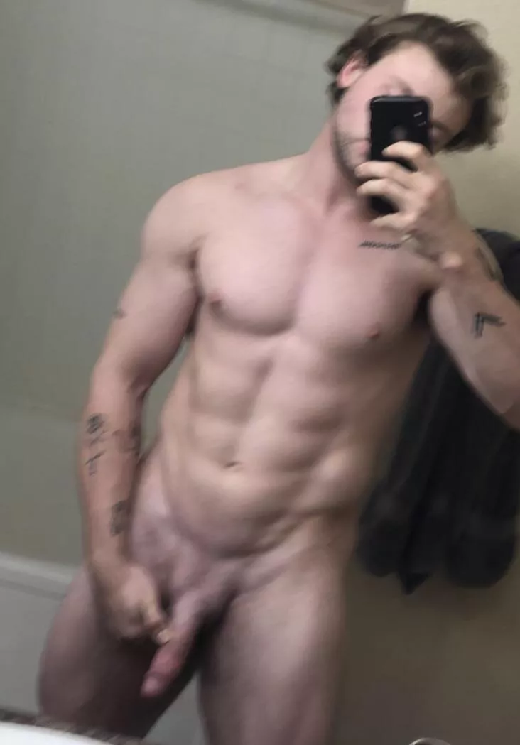 Hmu😏