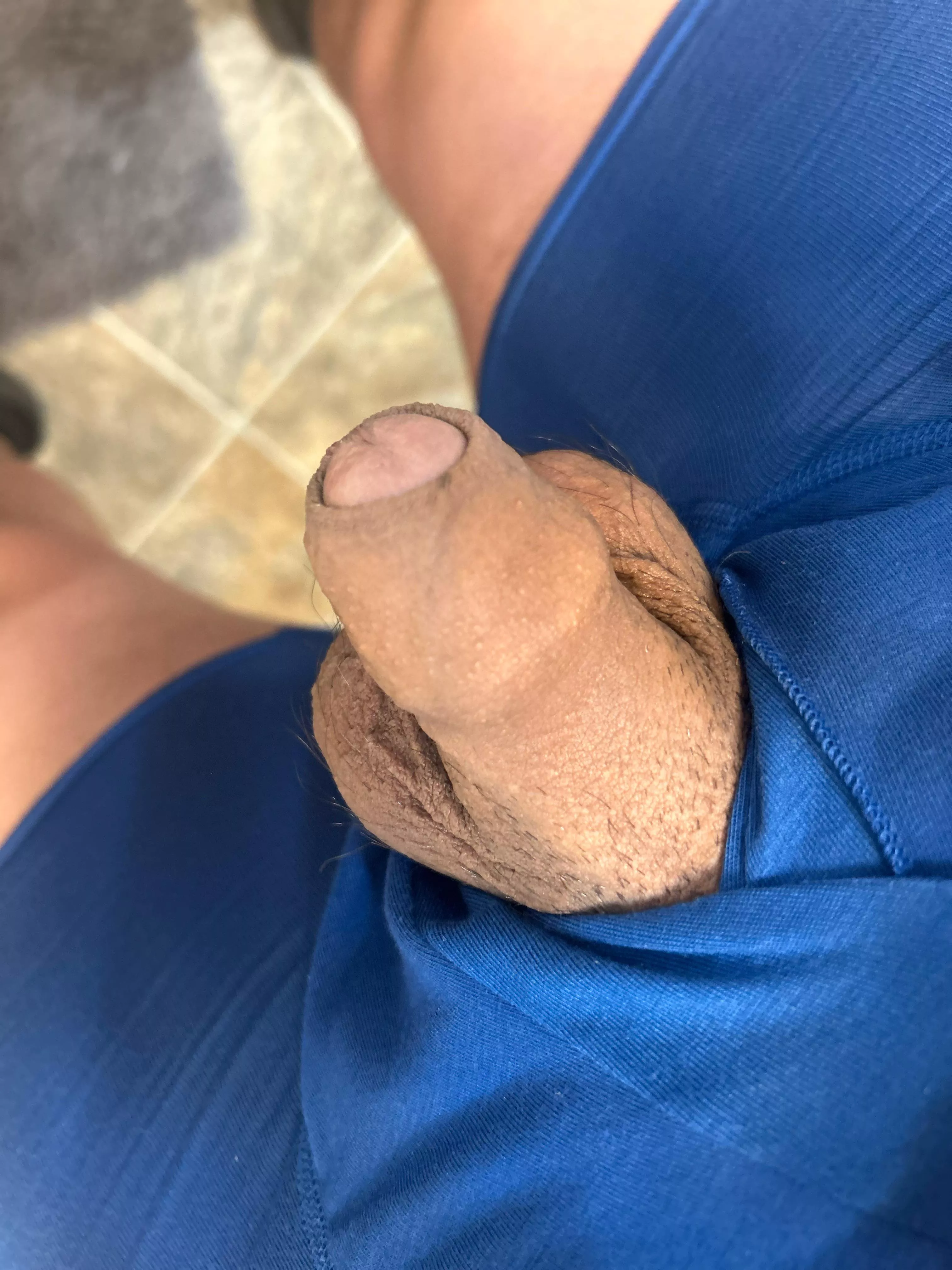 HMU 