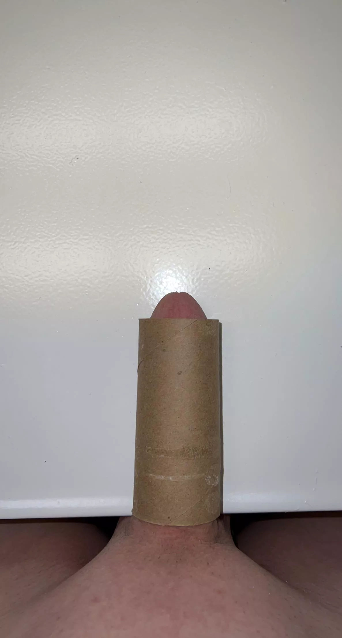 HMU if you wanna compare with a freshly 18 white boi 😼