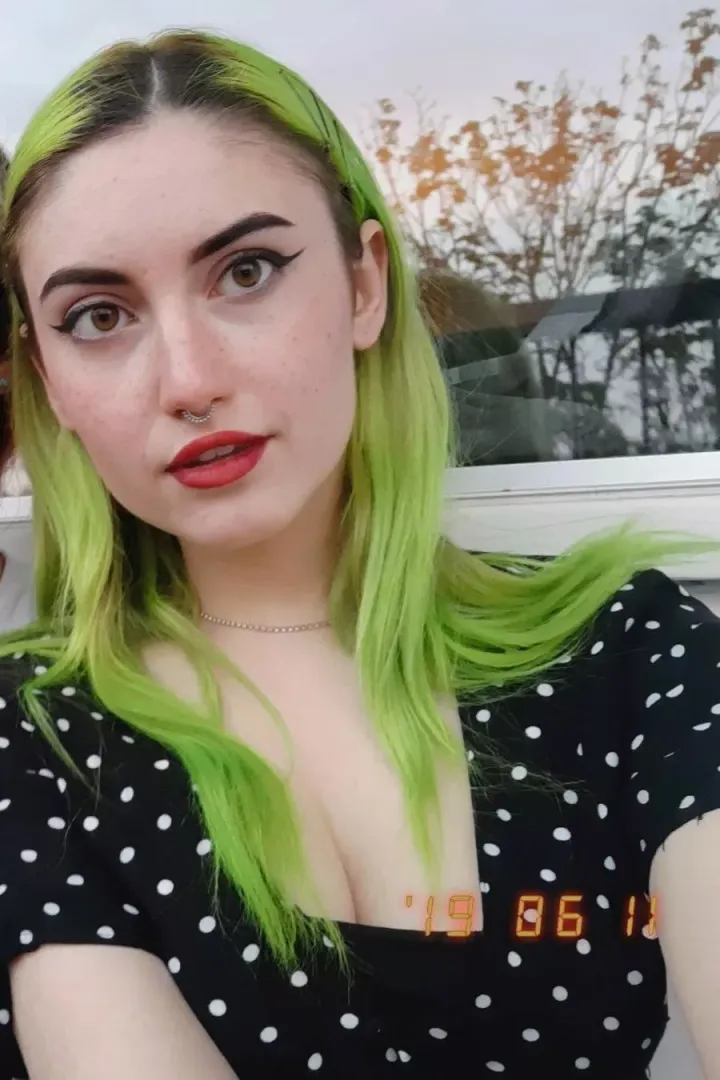 Honest opinion about green hair 🙏