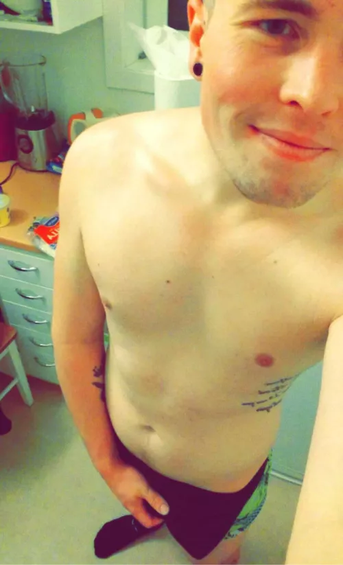 Hope everyone had a good start of the weekend! Feel free to text me :P