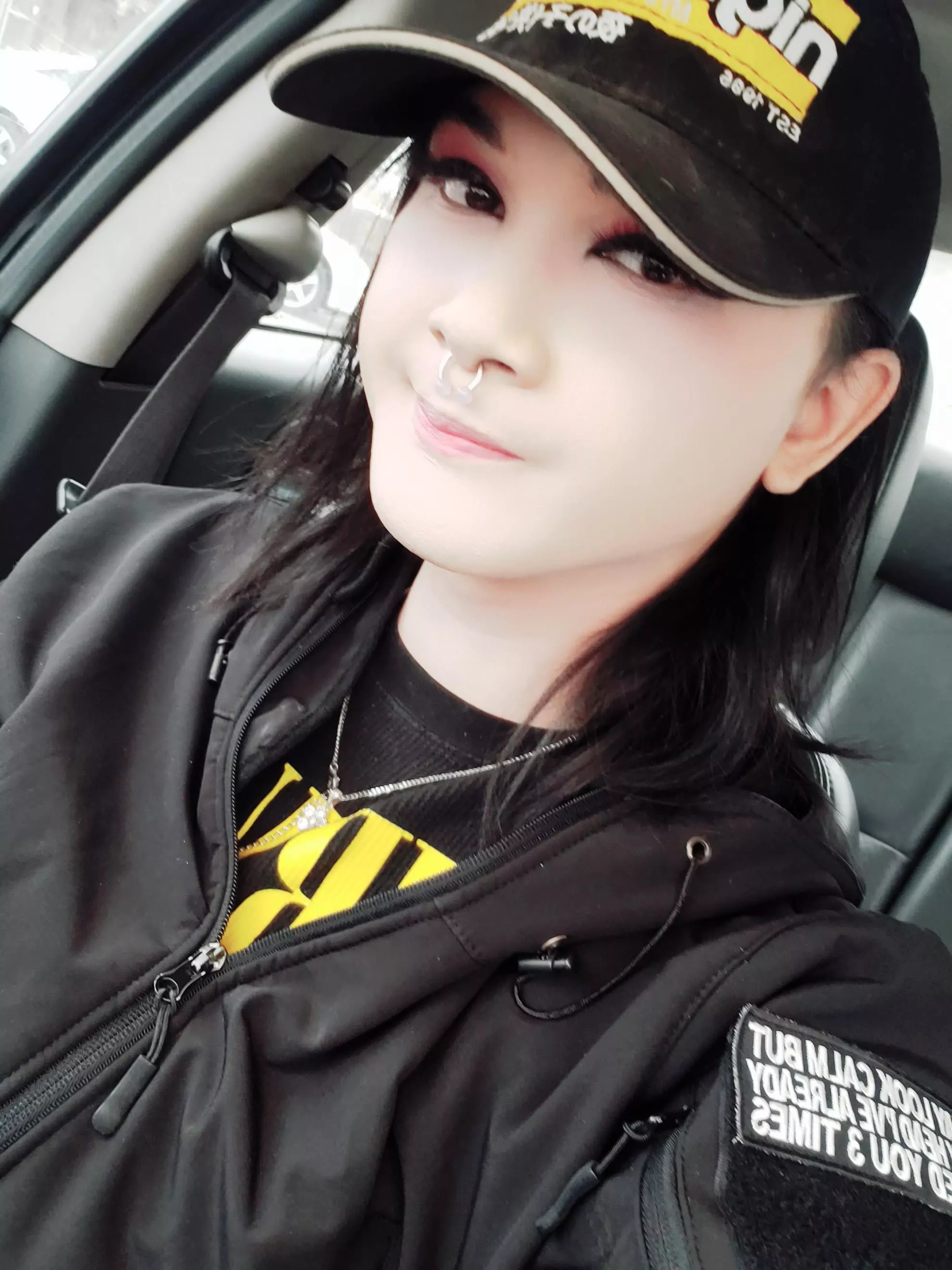 hope everyone is staying warm this friday