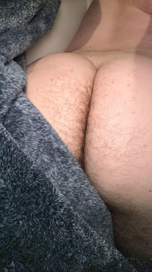 Hope this is the place for me! Dm me if you like what you see 🥰