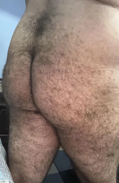 Hope you like a hairy chubby butt from a 19 year old