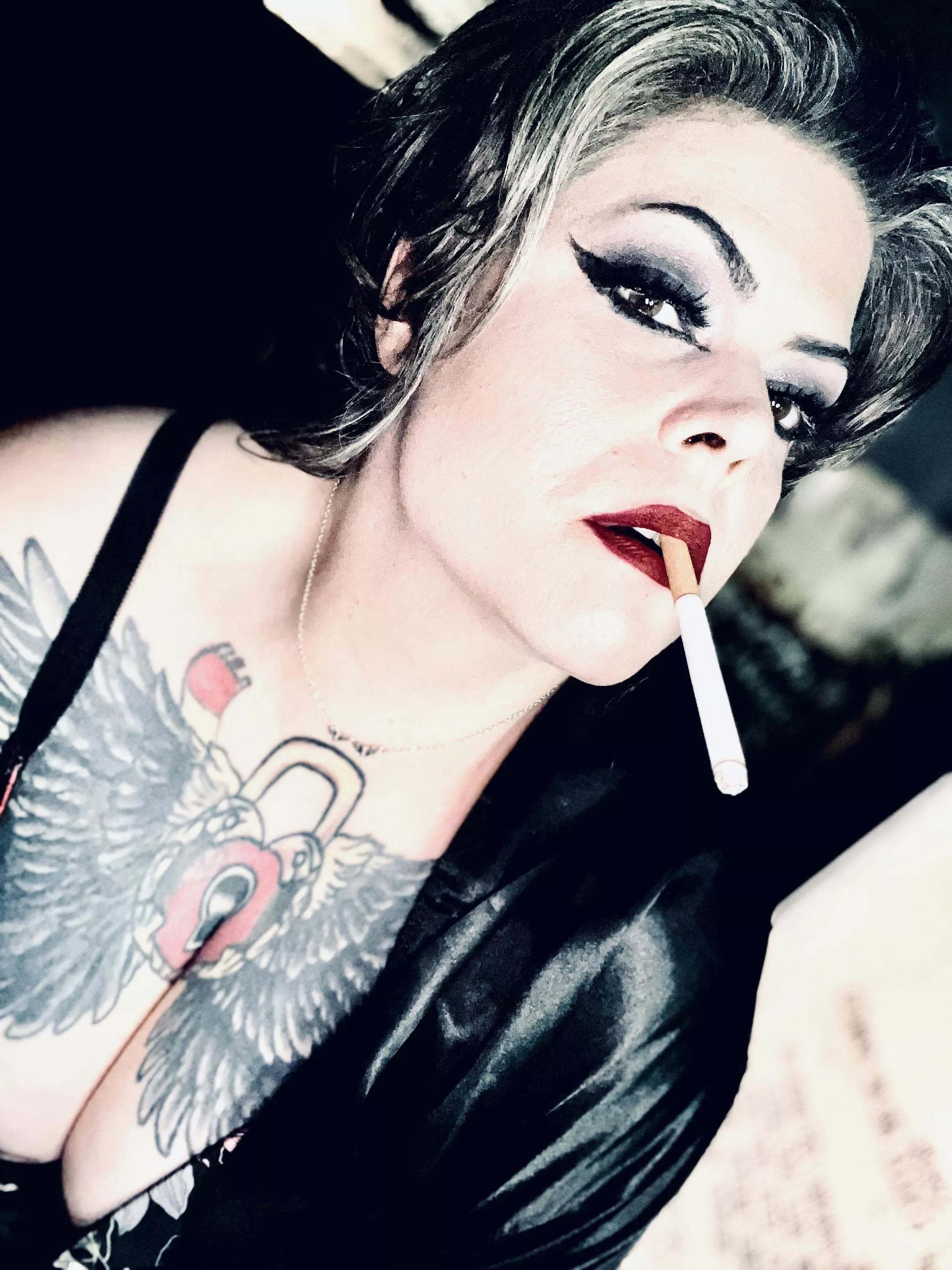 Hope you love a good red lip as much as I do…💋