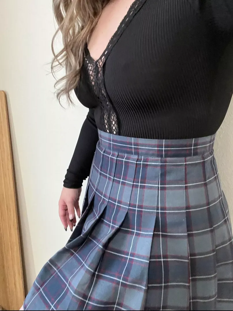 Hope your Monday doesn’t suck 💜
