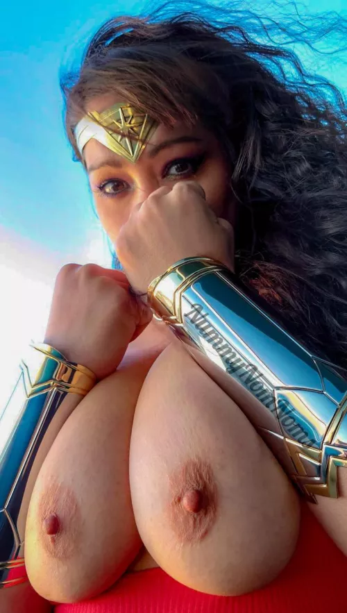 Hope you've enjoyed your comic cons this year!