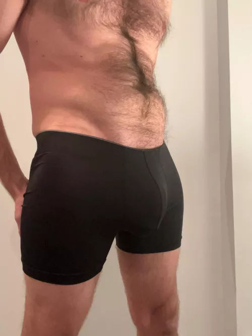 Hopefully it’s noticeable, this light is not great.