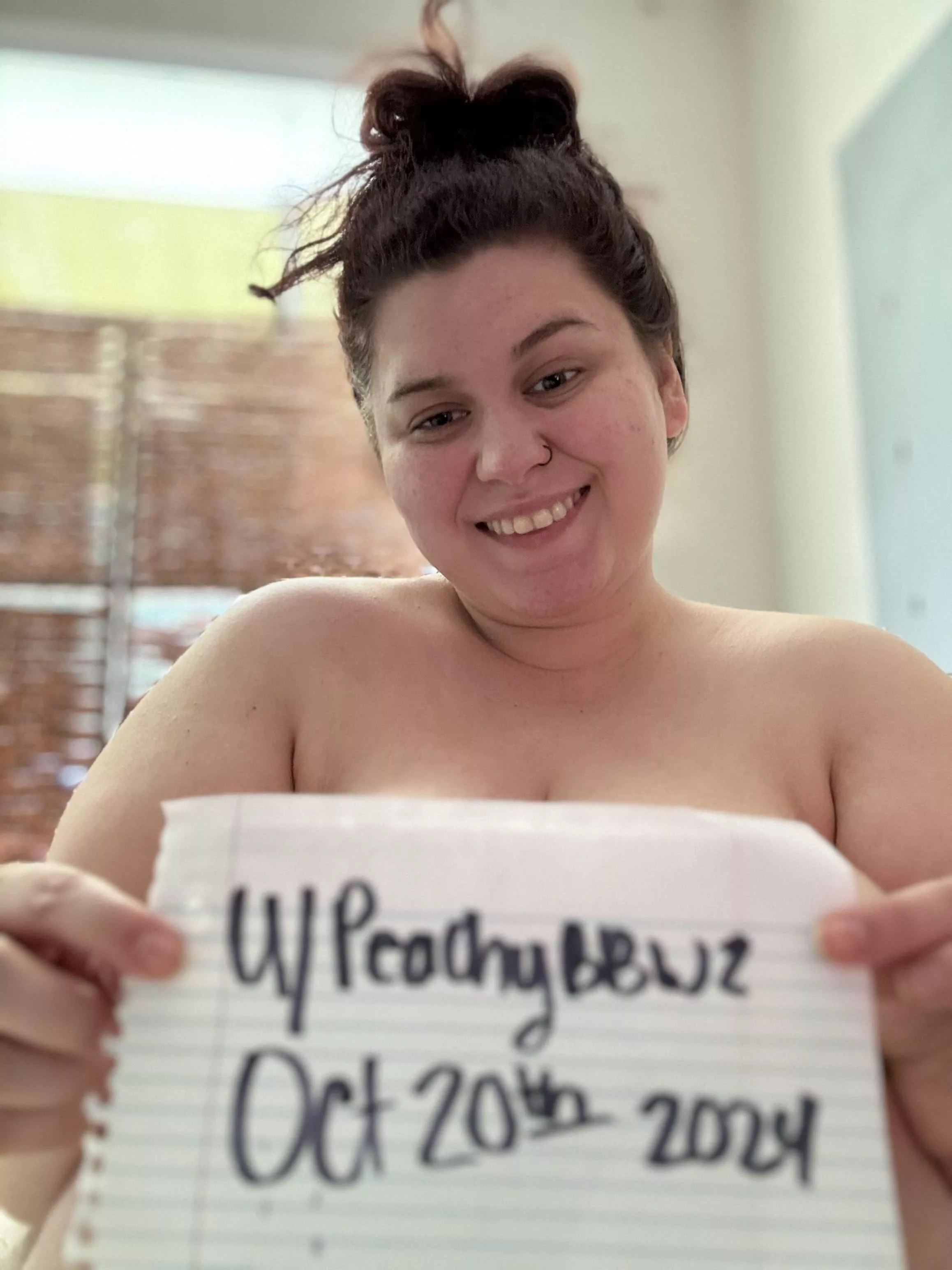 Horny af! Wanna have some fun? 