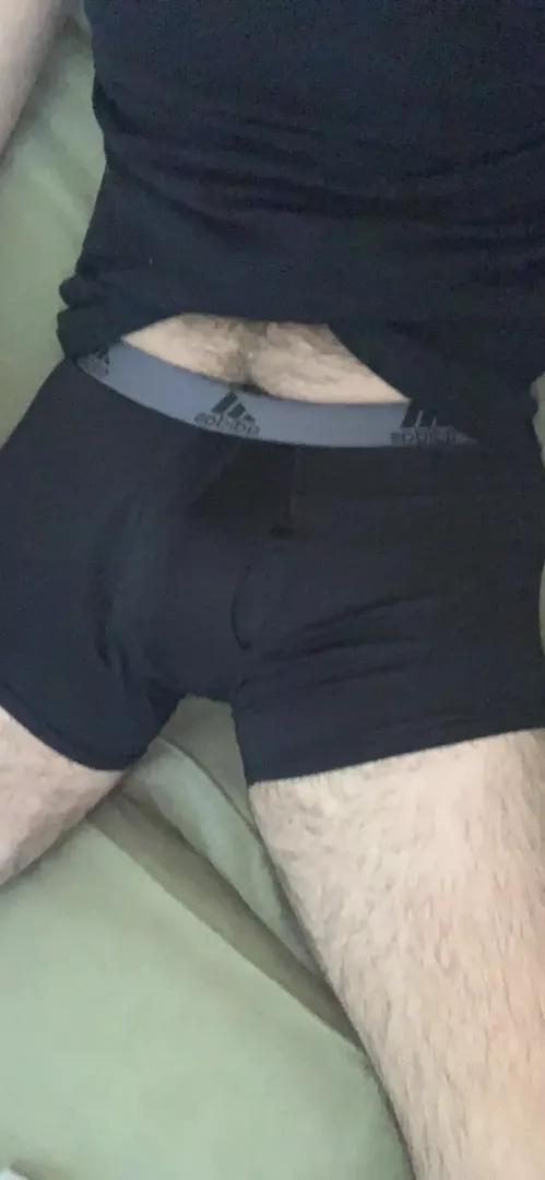 Horny at work, can any big dicks convince me to go to the bathroom and jerk off? @markhull1818