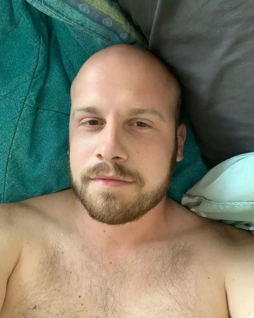 Horny chat? [32]