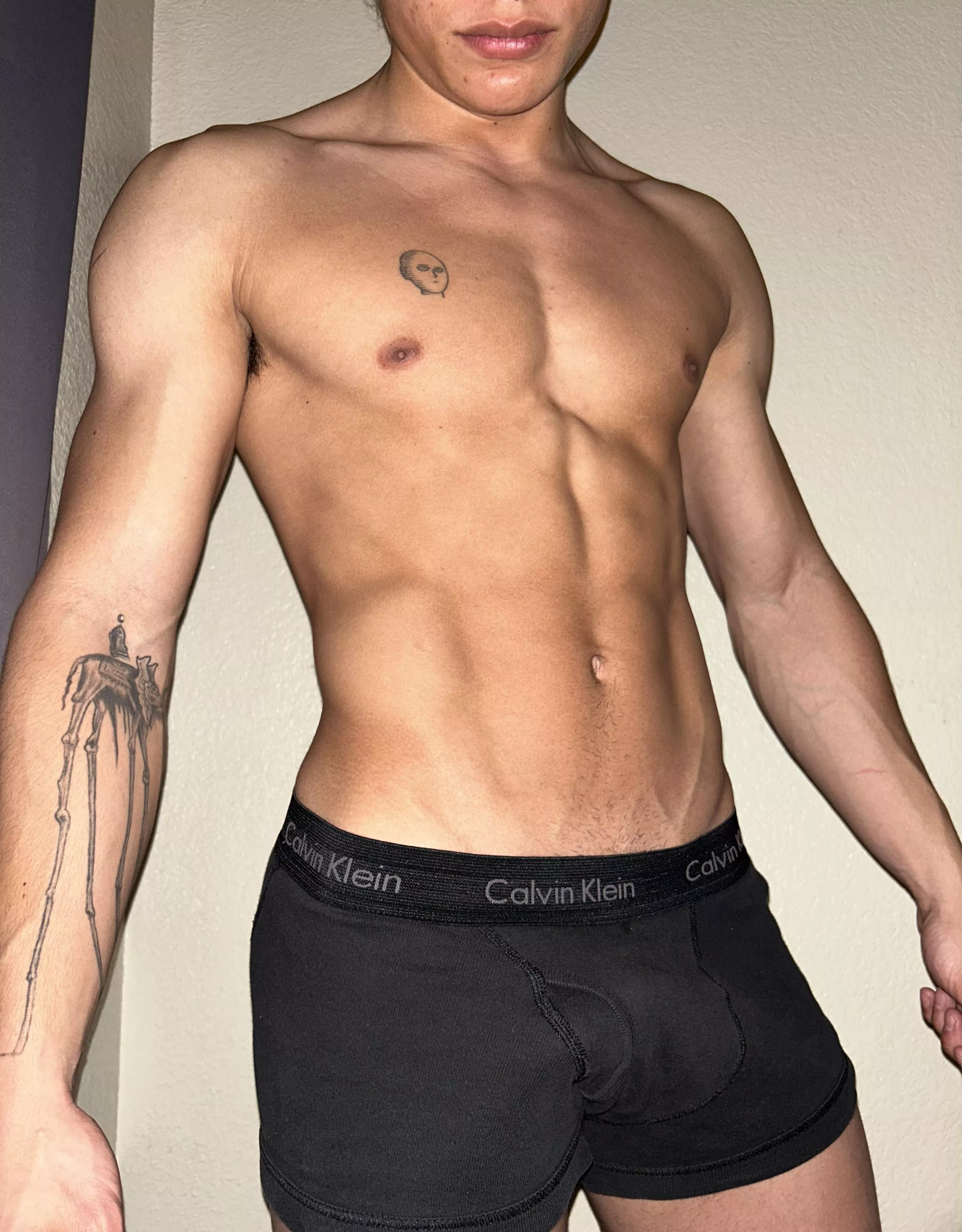 Horny gym rat (m)