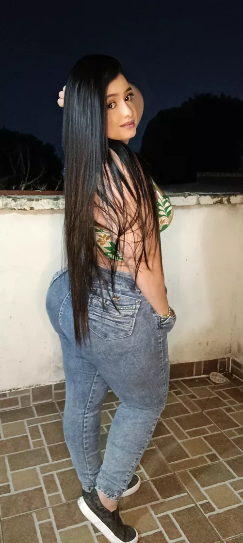 Hot Ashley