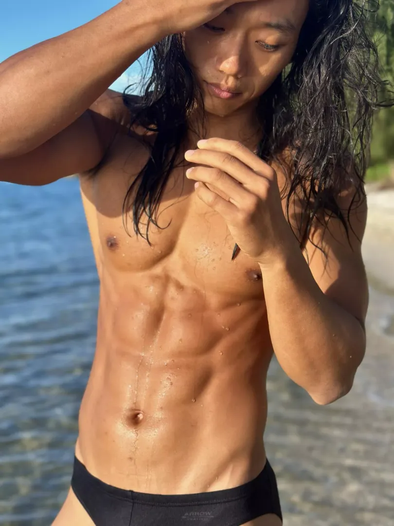 hot body 😈
