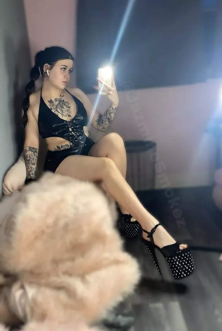 hot & bratty [oc] 🔥
