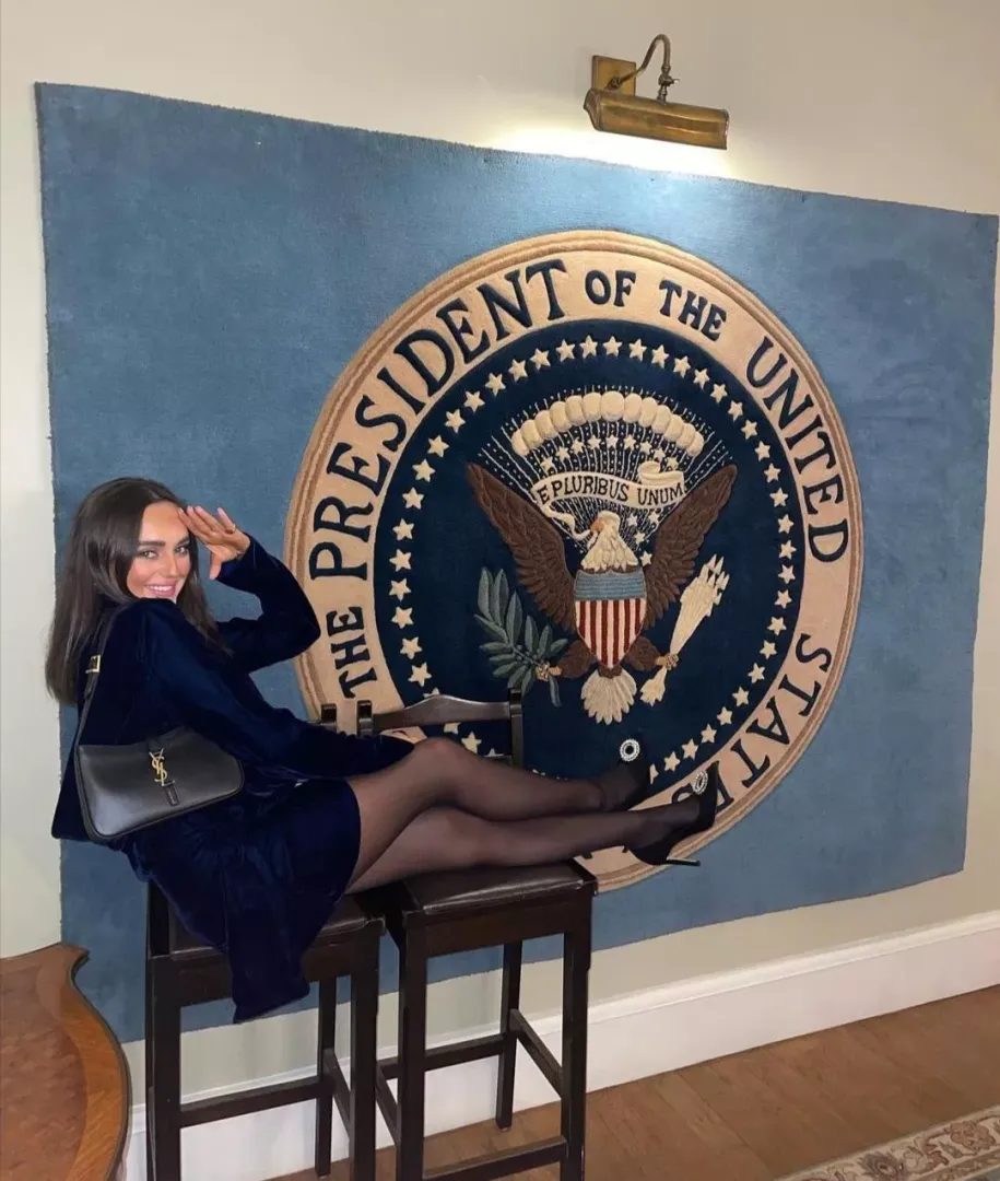 Hot presidential assistant