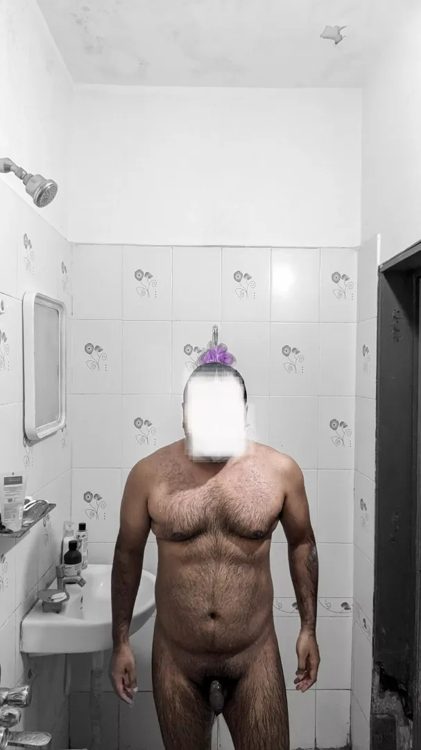 Hot shower 🚿