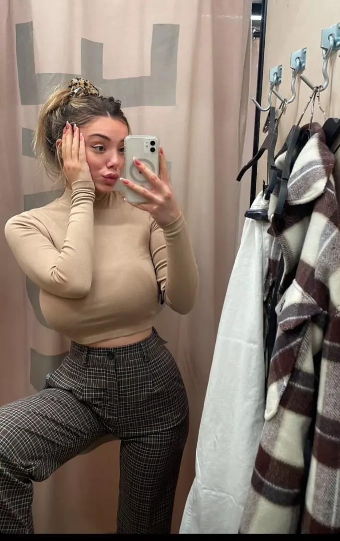 hottest girl alive