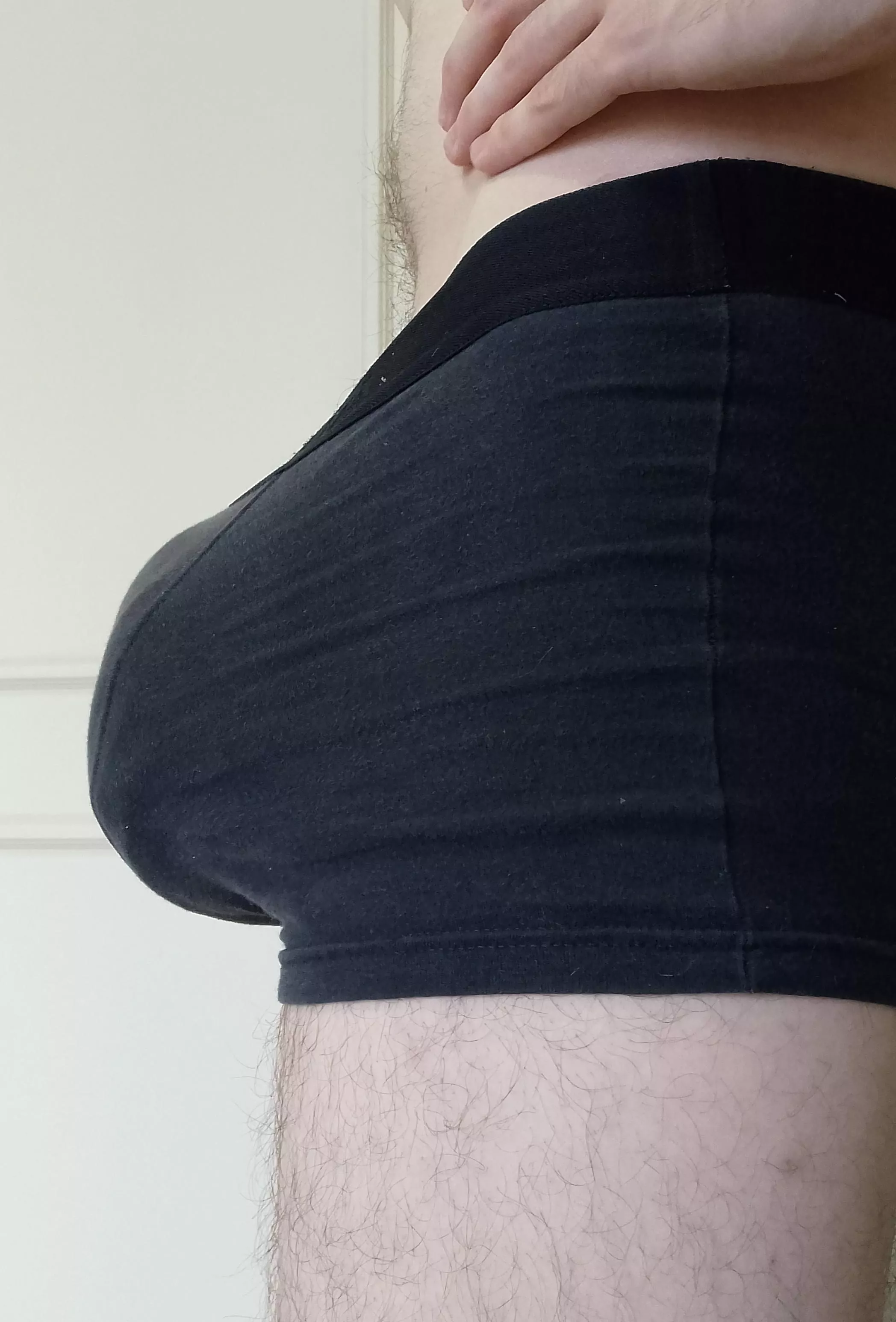 how am i going to put this inside a pair of pants?🍆😳