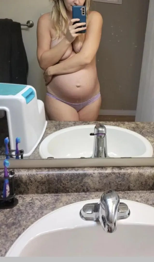 How are my pregnant curves?