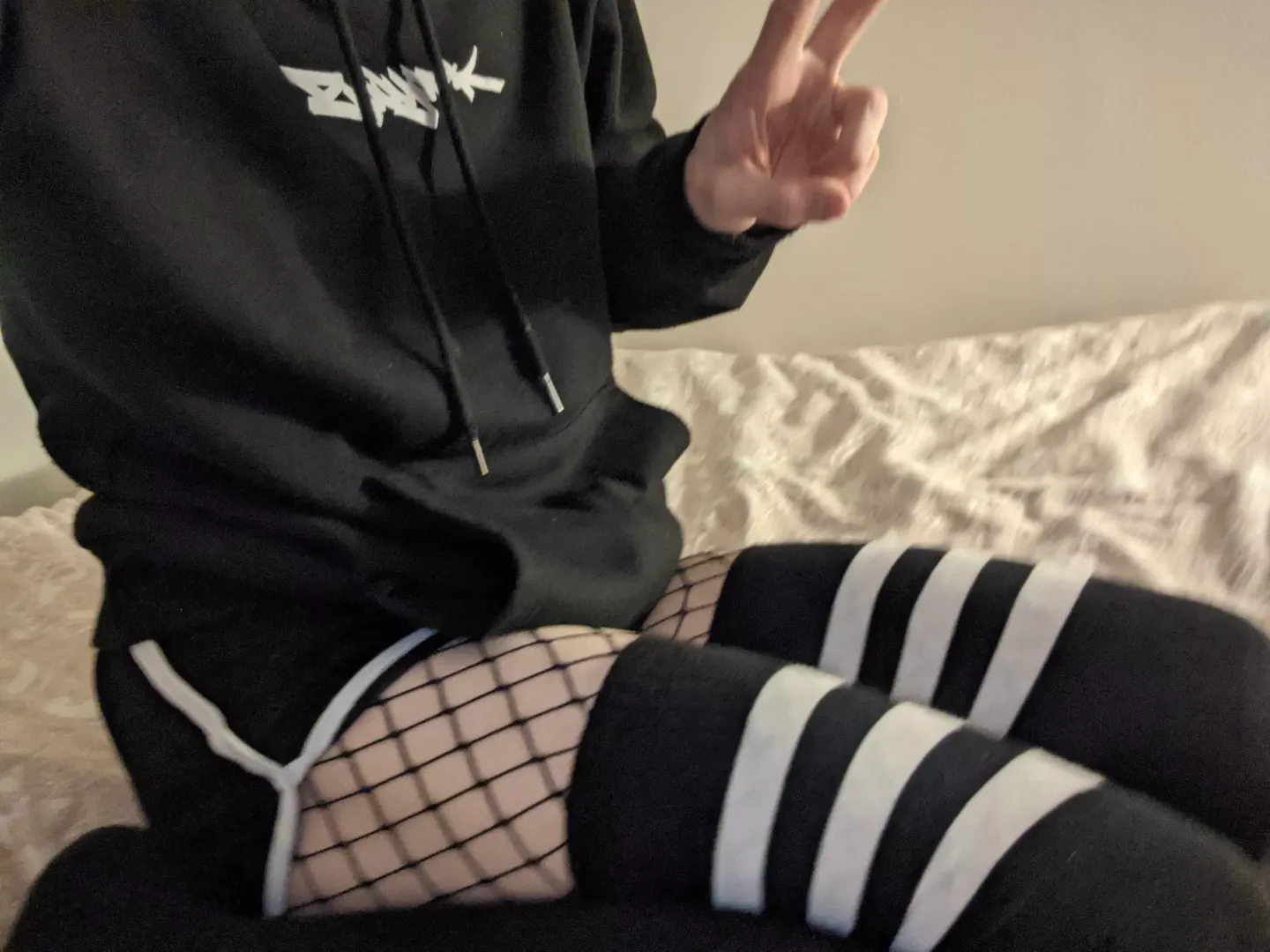 how do i look :3