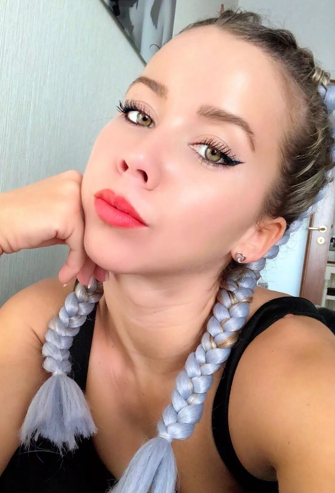 How do i look with braids x