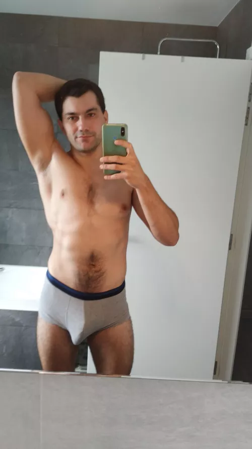 How do these briefs fit me?