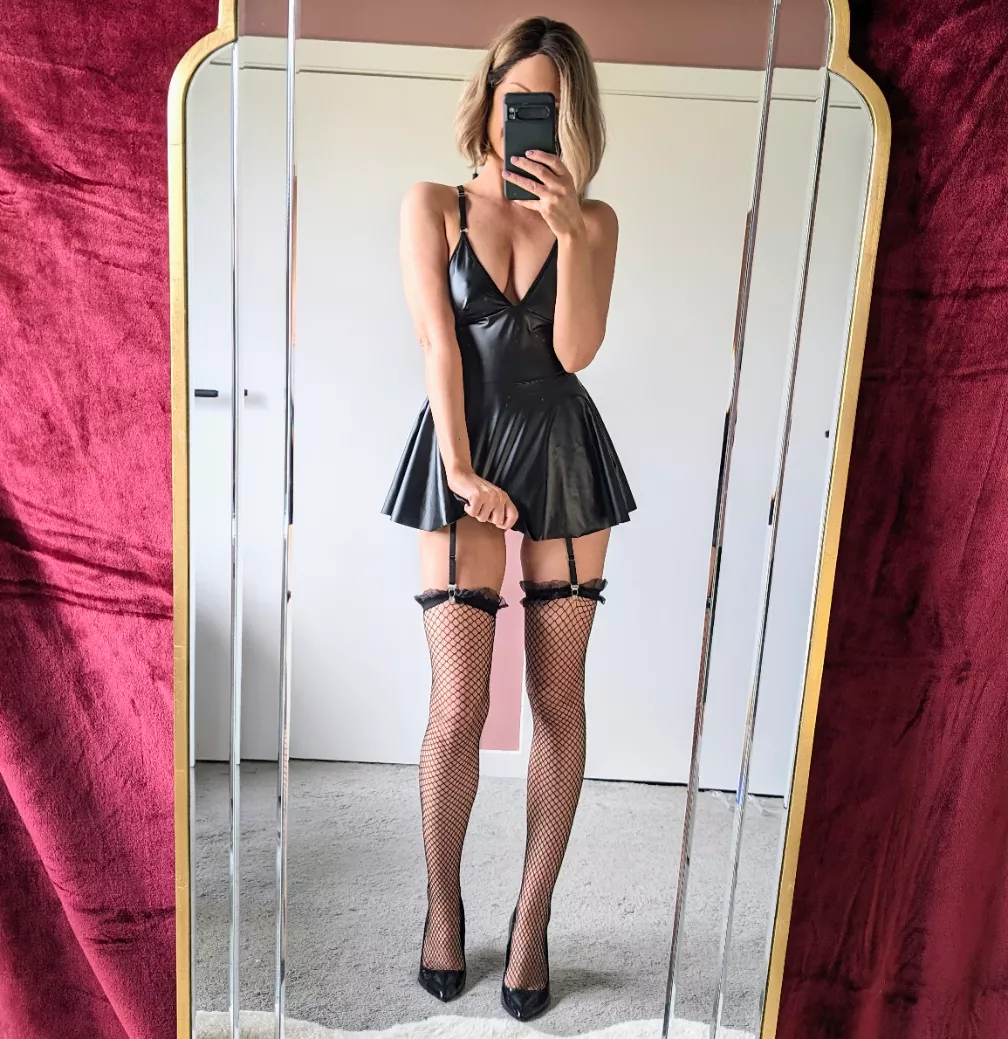 How do you like my legs in stockings and heels?