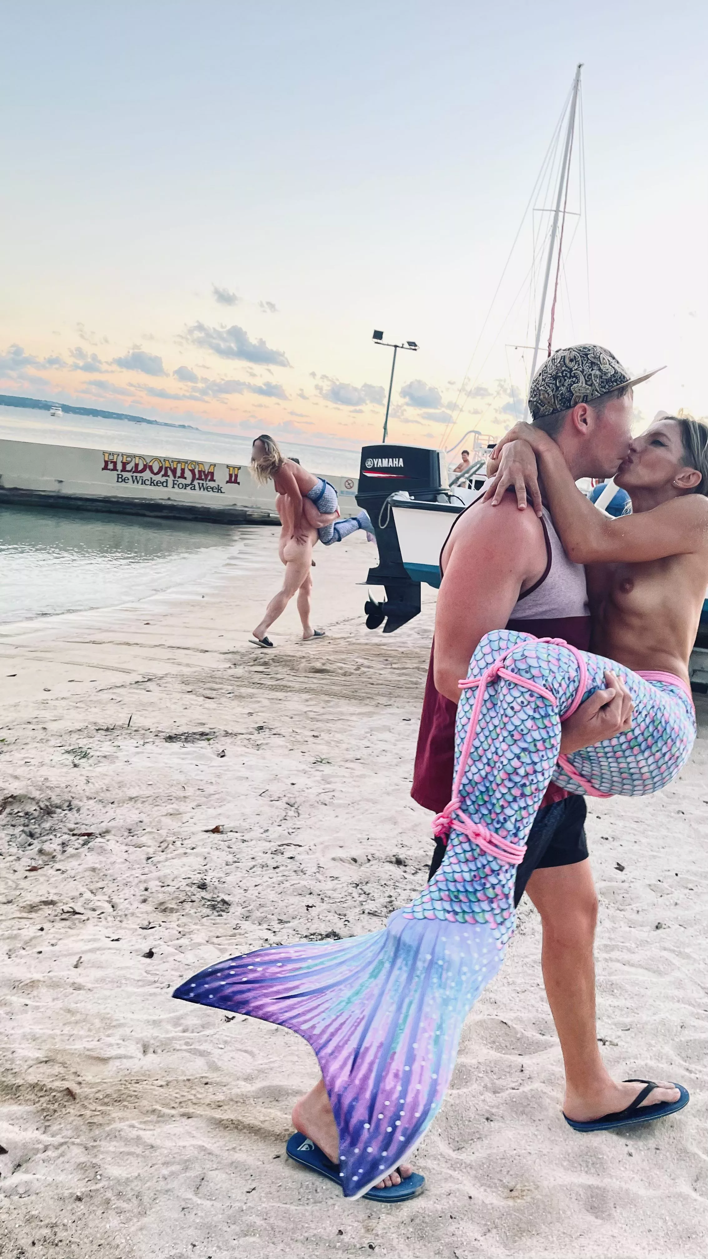 How do you transport your mermaid?