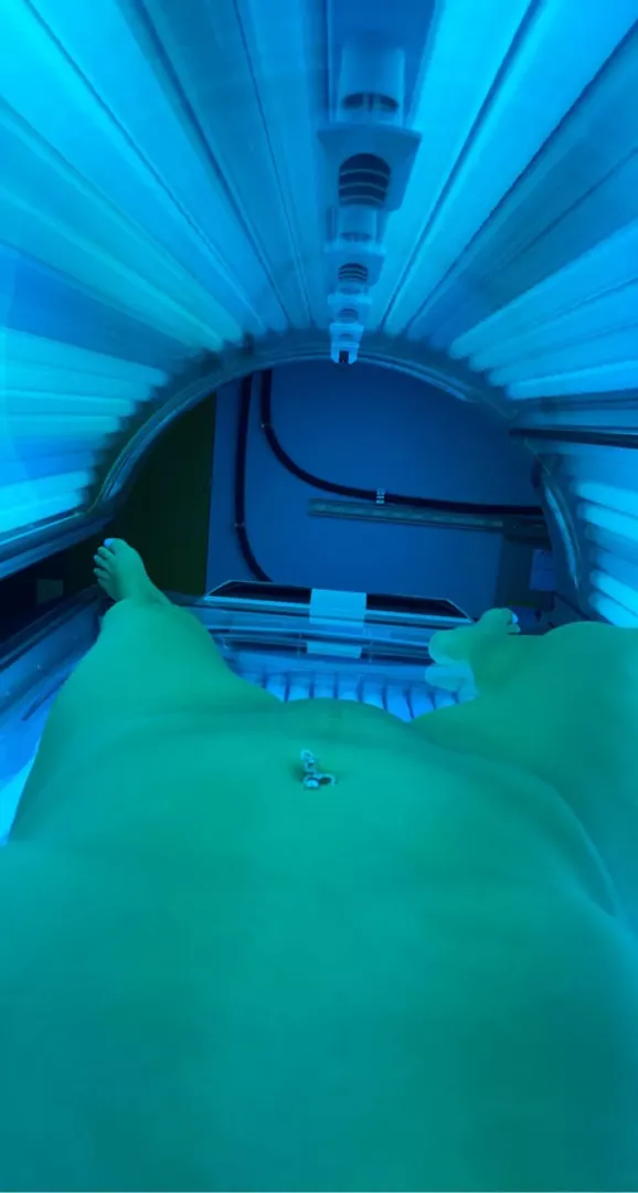 How does my pussy mound look? 👀