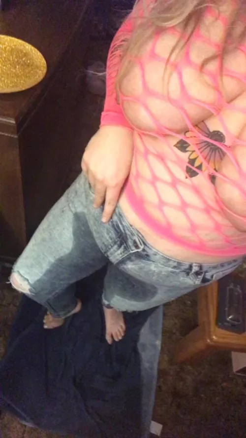 How embarrassing, I couldn’t make it to the bathroom and now my jeans are soaking wet