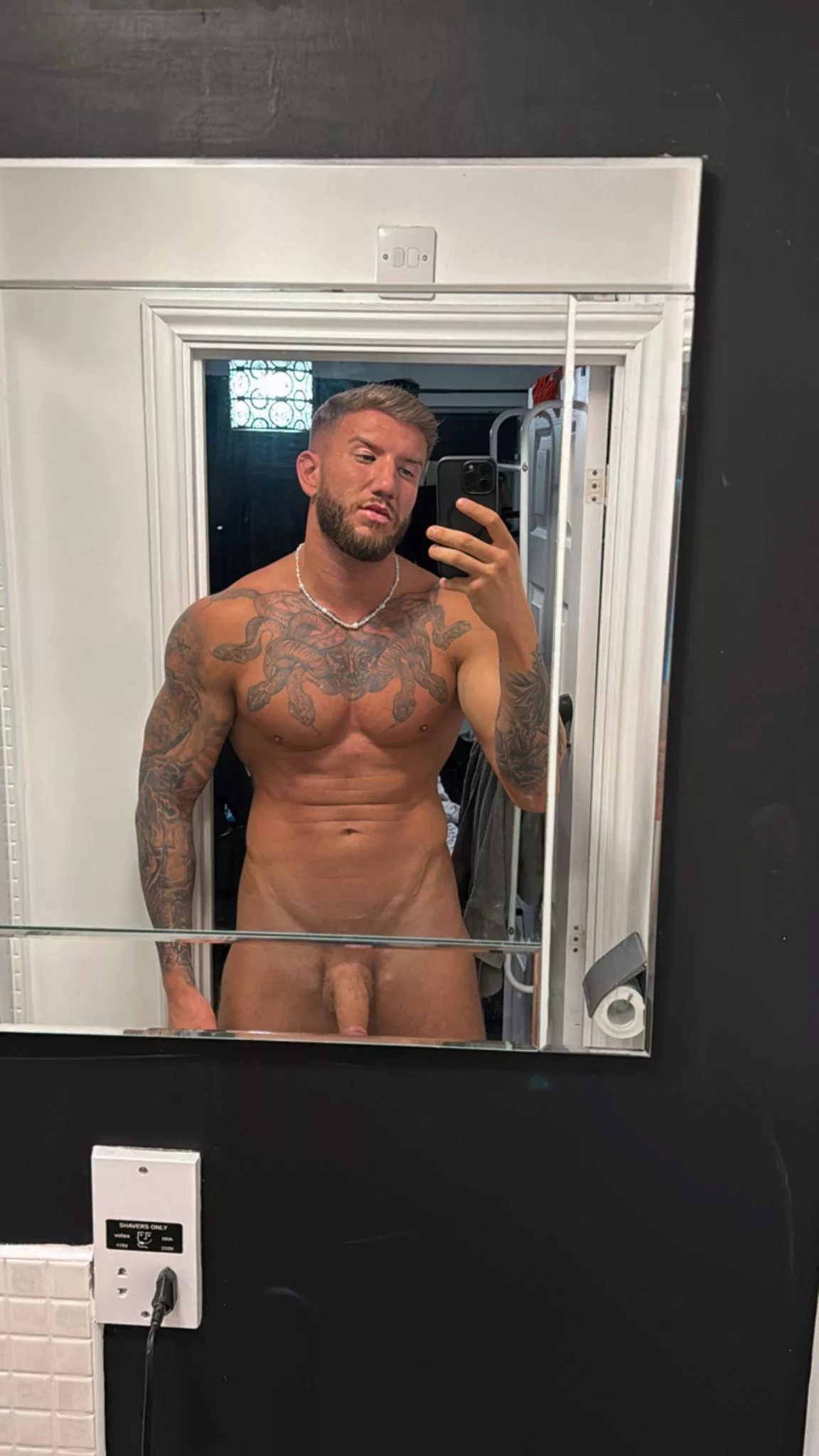 How good are you at sucking cocks?