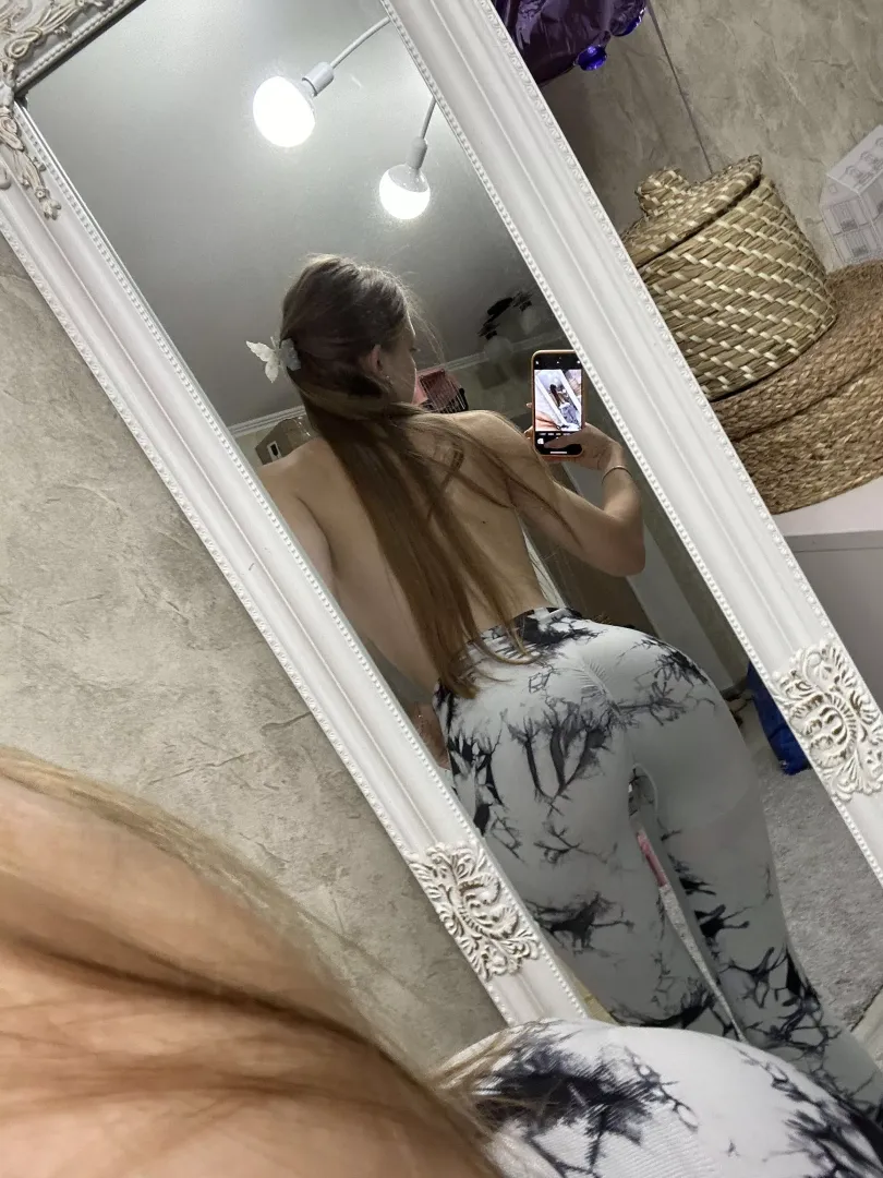 How leggings accentuate my figure