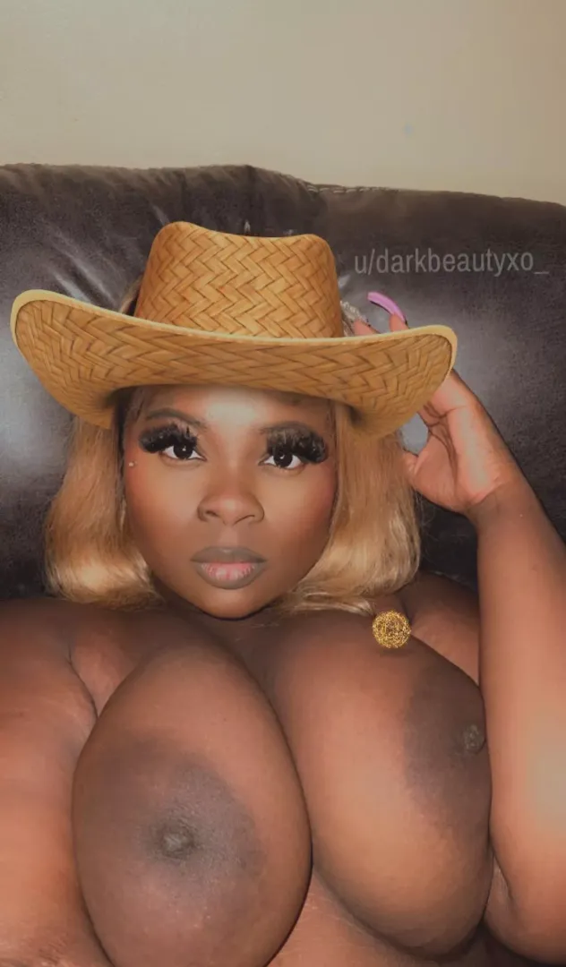 Howdy!😉