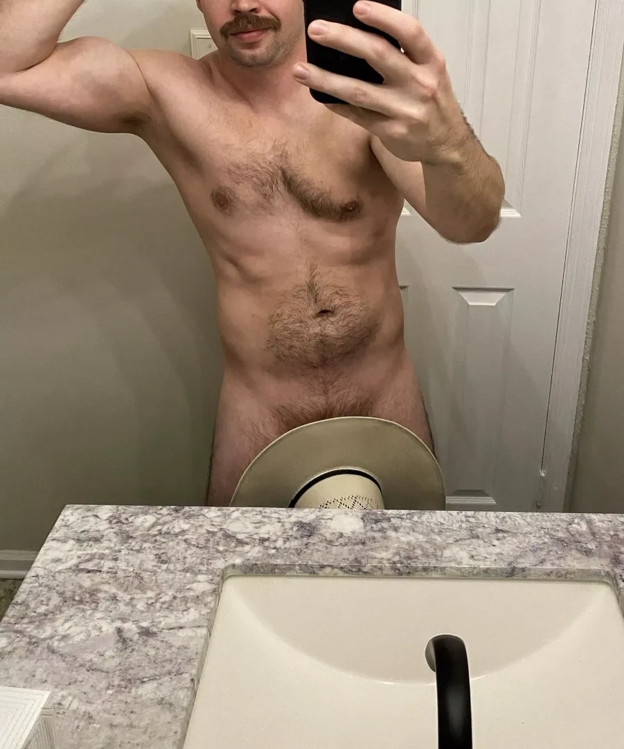 Howdy! 😏