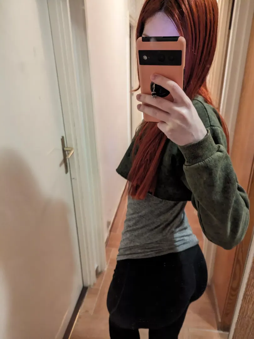 How's my outfit?
