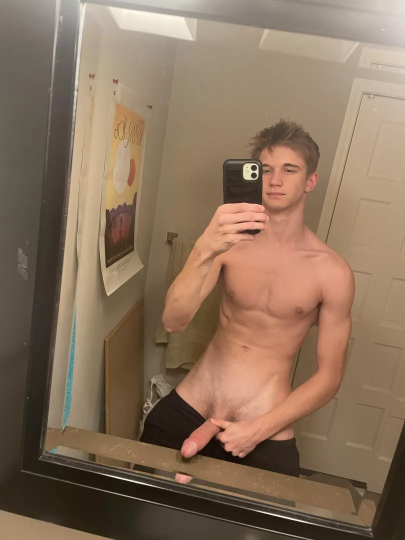 how's your day?😘