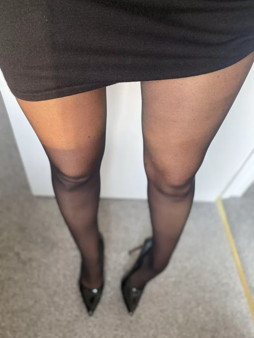 How’s your weekend? 😈🖤