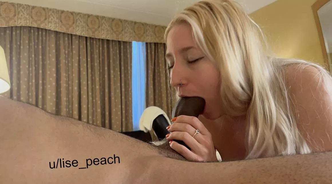 Hubby loves watching me take it all 🥵