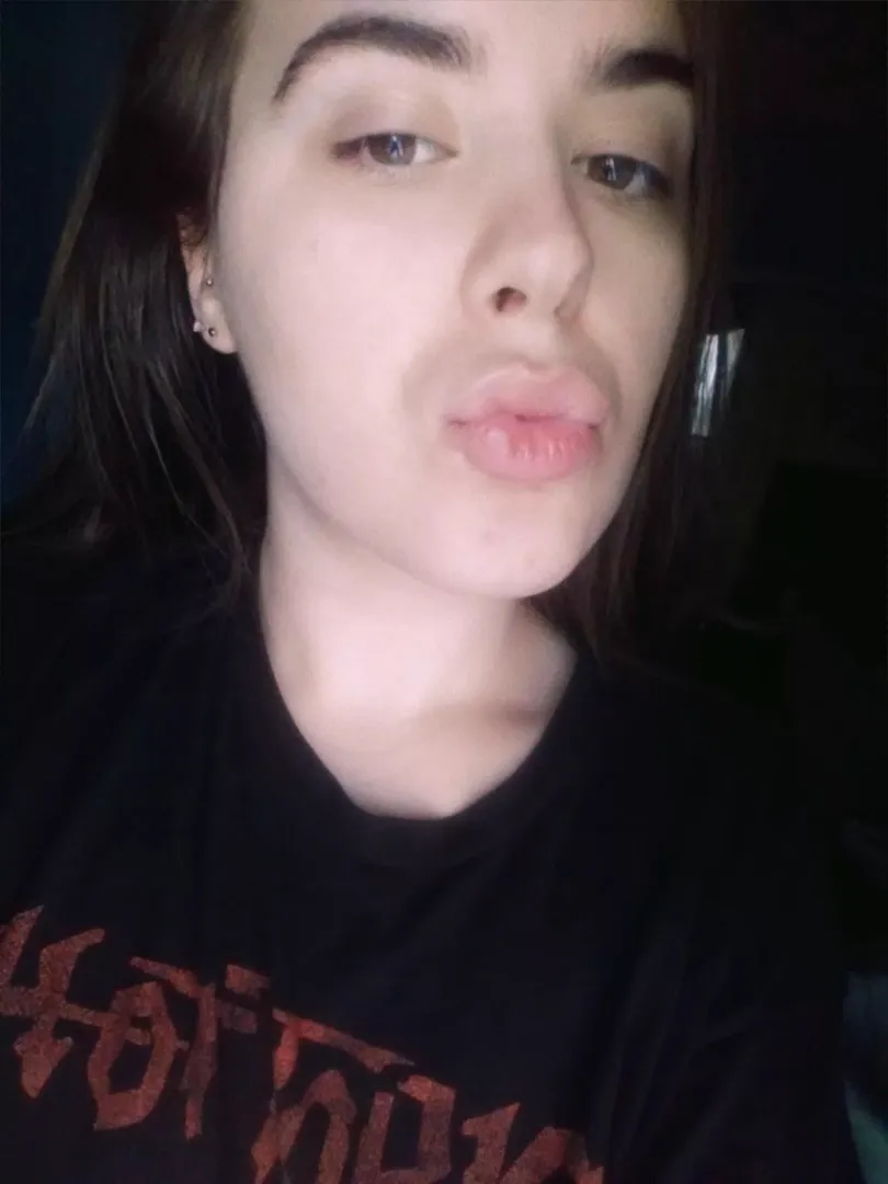 Huge DSL pout
