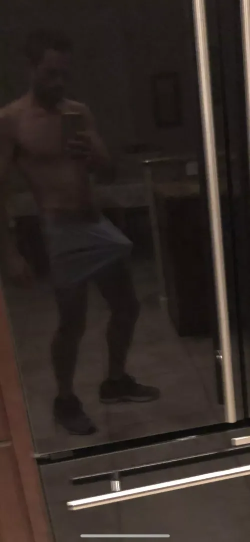 Hung Latino Bull- Orlando- Cucks I want sexy wives/Girlfriends- Love tiny bikinis
