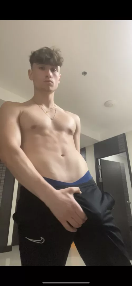 Hungry for sex 🍆