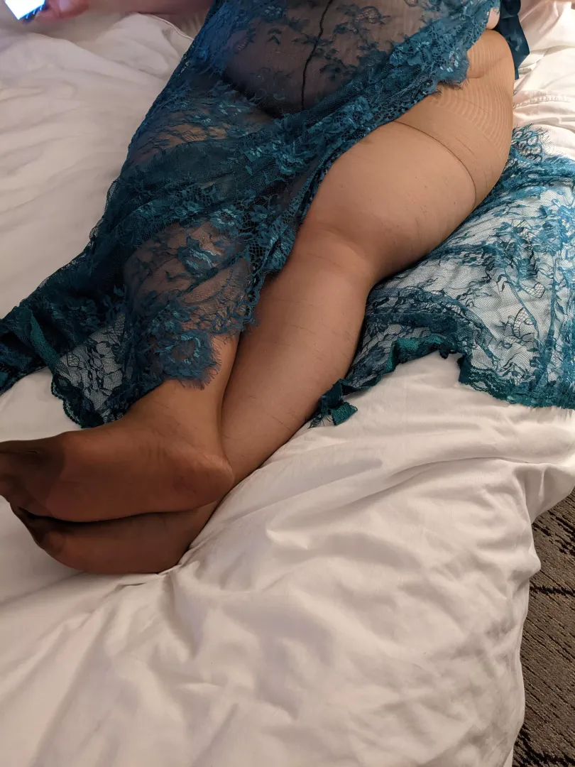 I absolutely love my green lace night gown
