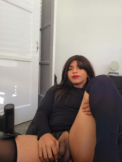 I always leave my door open. I wonder if my roommate ever peaks in my room 🥵.